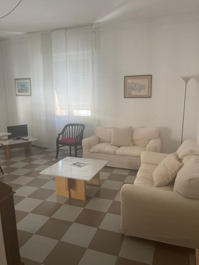 Central Home La Spezia Extérieur photo